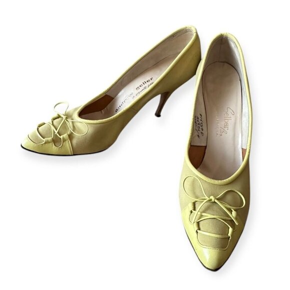 Andrew‎ Geller Yellow pumps. Soft Pointed Toe,  Size 7 1/2 AAA Narrow, Vintage - Picture 3 of 16